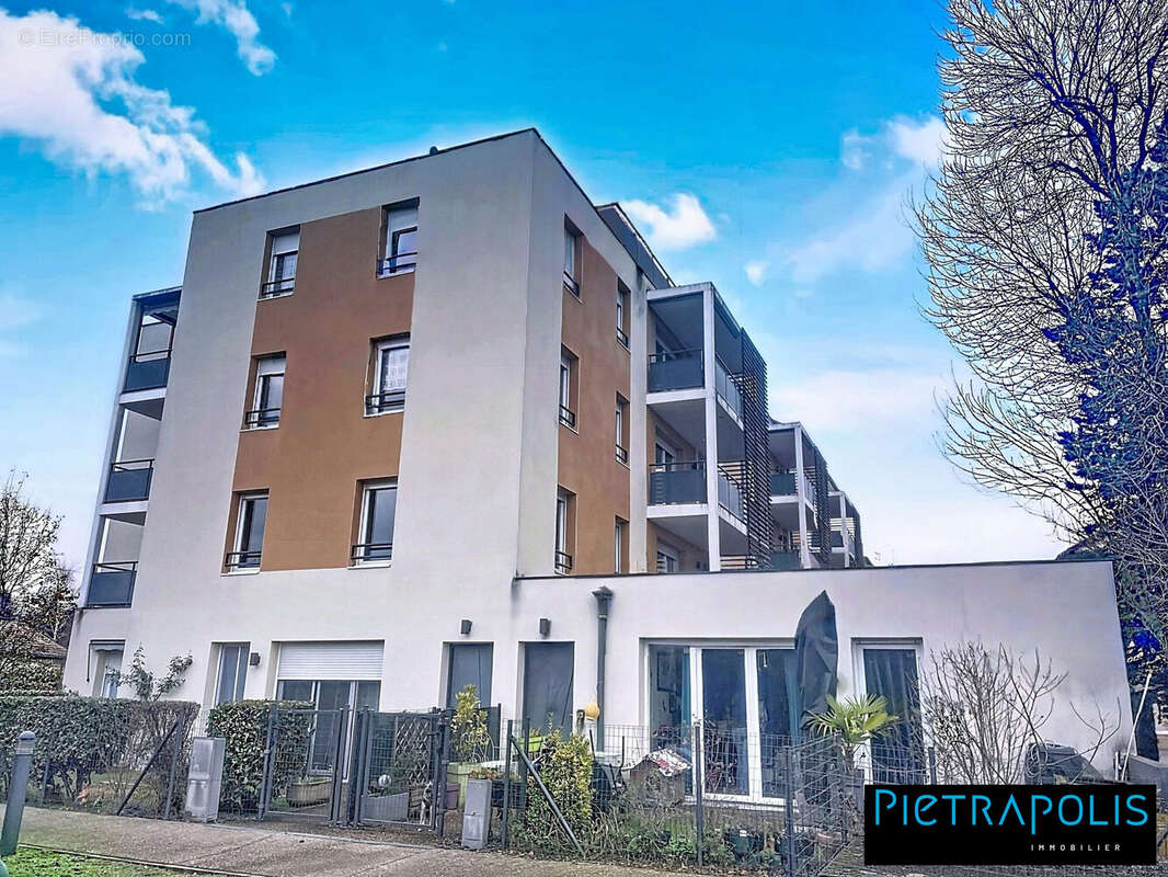 Appartement à JASSANS-RIOTTIER