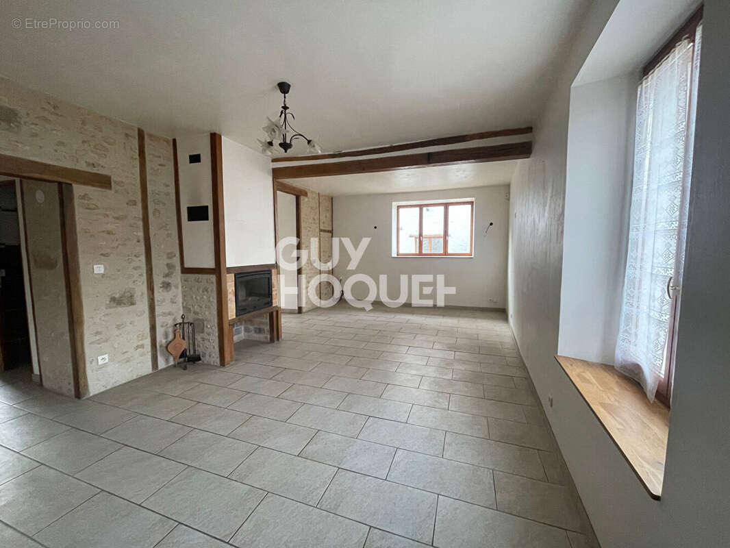 Maison à MILLY-LA-FORET