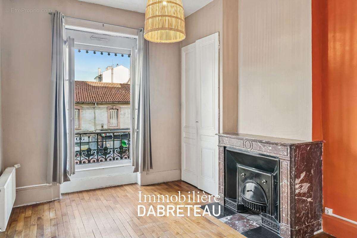Appartement à LYON-3E