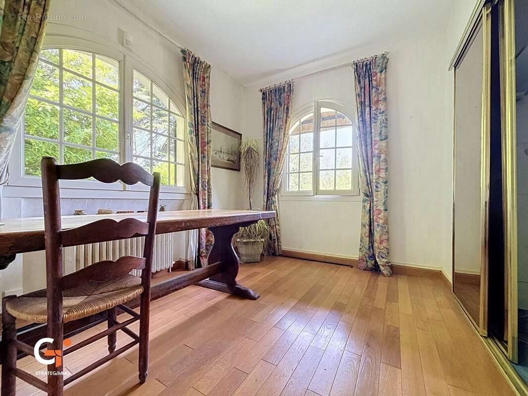 Charmant cottage de 210 m² à Bihorel - photo 9