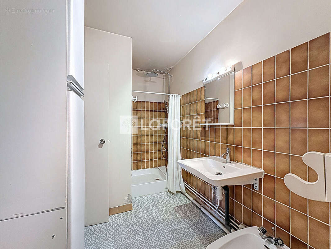 Appartement à SURESNES