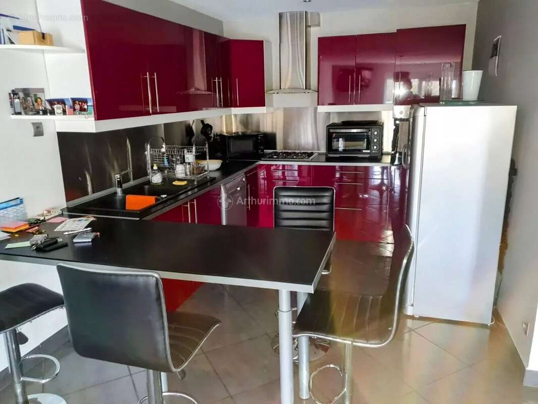 Maison à NEUFCHATEAU