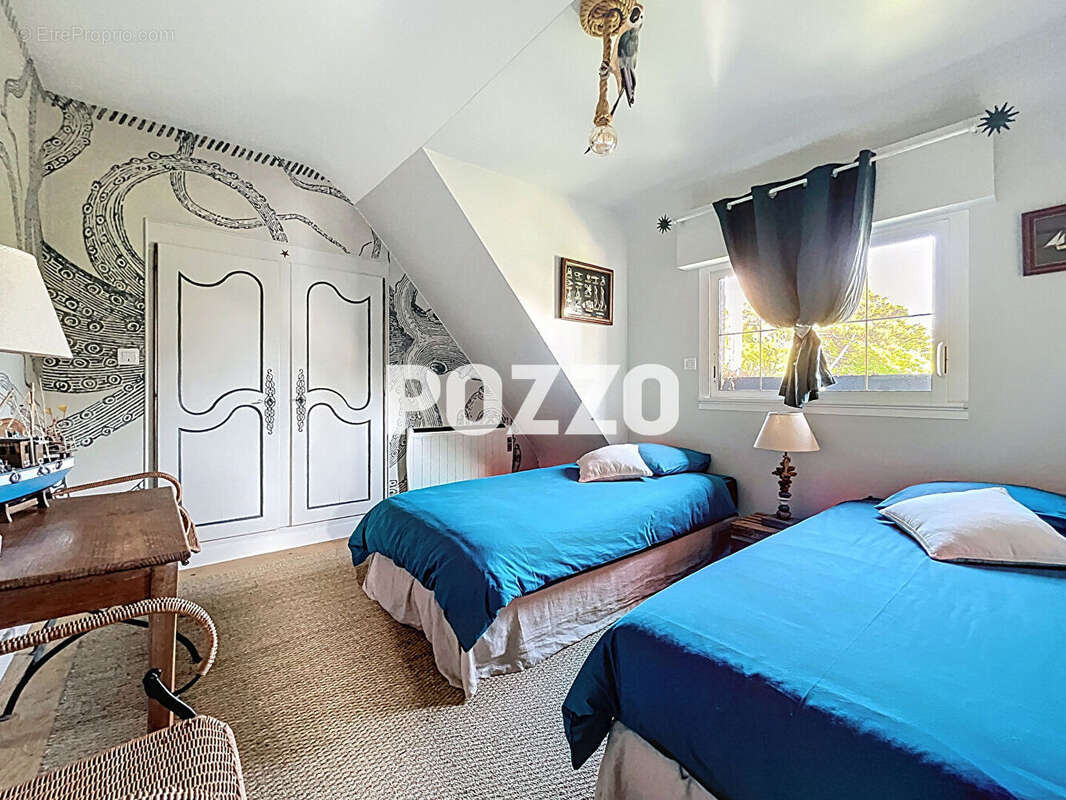 Maison à SAINT-PAIR-SUR-MER