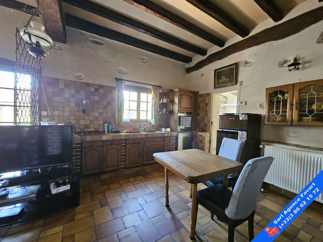 Maison à ARMEAU