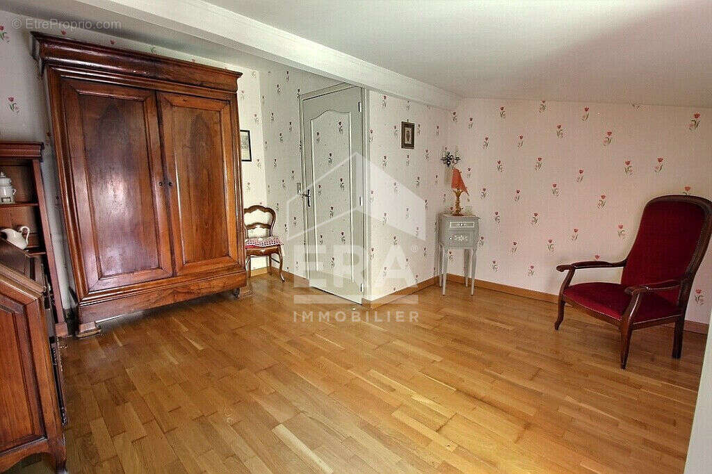 Maison à CLERMONT-FERRAND