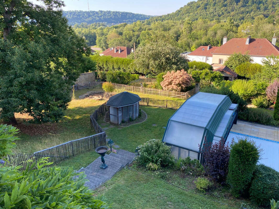 Longwy - Mont-Saint-Martin, Villa d'exception de plus de 400 m2 habitables sur 37 ares de terrain - piscine ch - photo 40