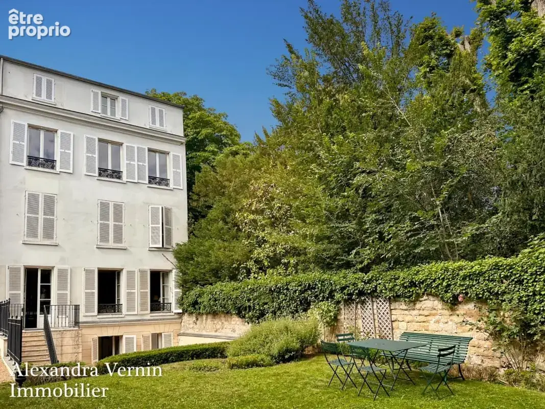 RARE appartement avec jardin et terrasse rue d'Alsace Saint-Germain-en-Laye - photo 22