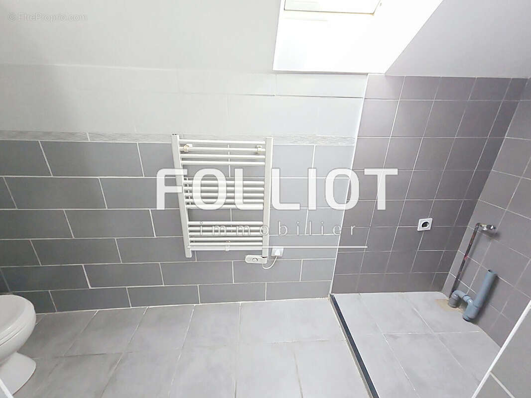 Appartement à PORT-EN-BESSIN-HUPPAIN