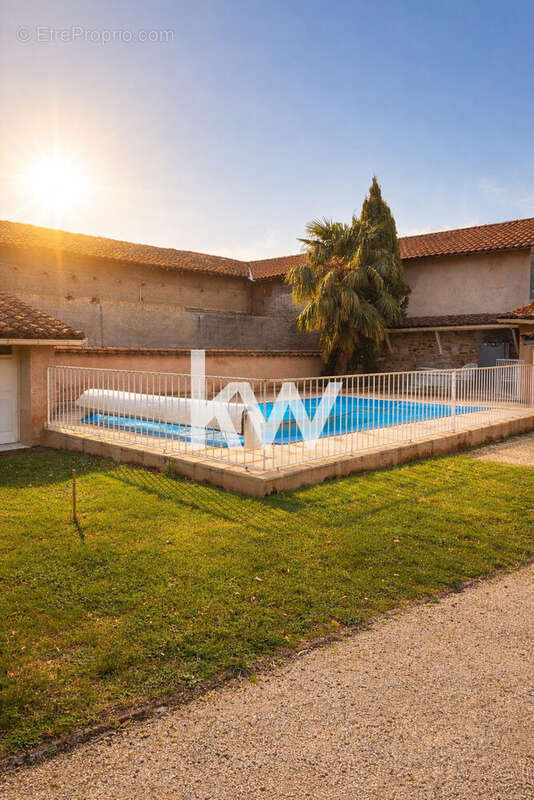 Maison à FEURS
