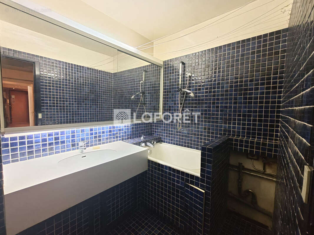 Saint Cloud 3P avec balcon, à rénover, 64 m², cave et parking - photo 6
