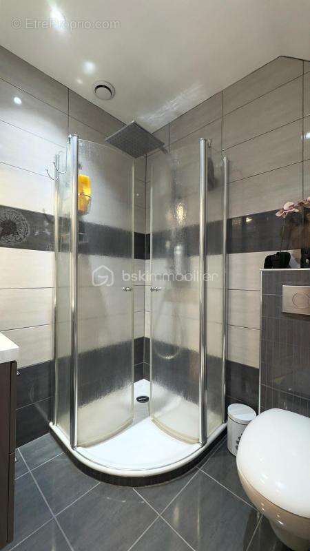 Maison à CHAUCONIN-NEUFMONTIERS