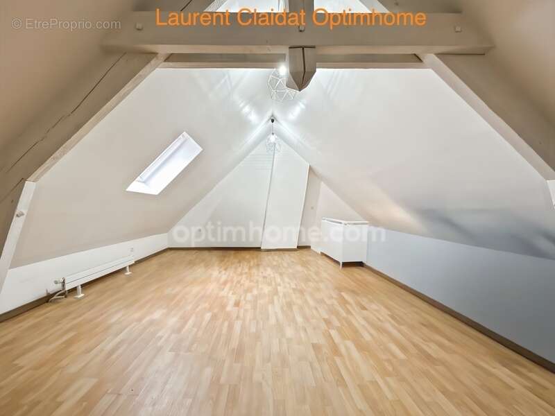 Maison à SAINT-QUENTIN