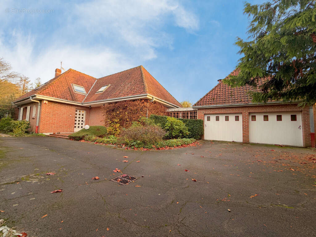 Maison à AIRE-SUR-LA-LYS