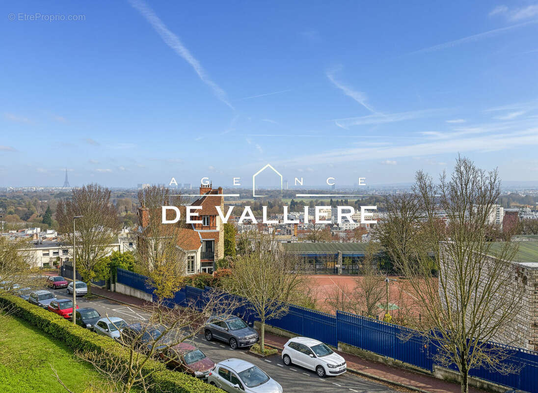 Appartement à SURESNES