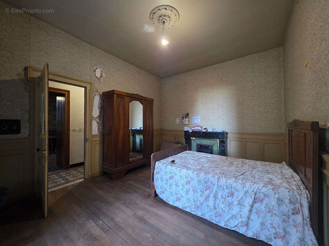 Maison à SAINT-GENIX-SUR-GUIERS