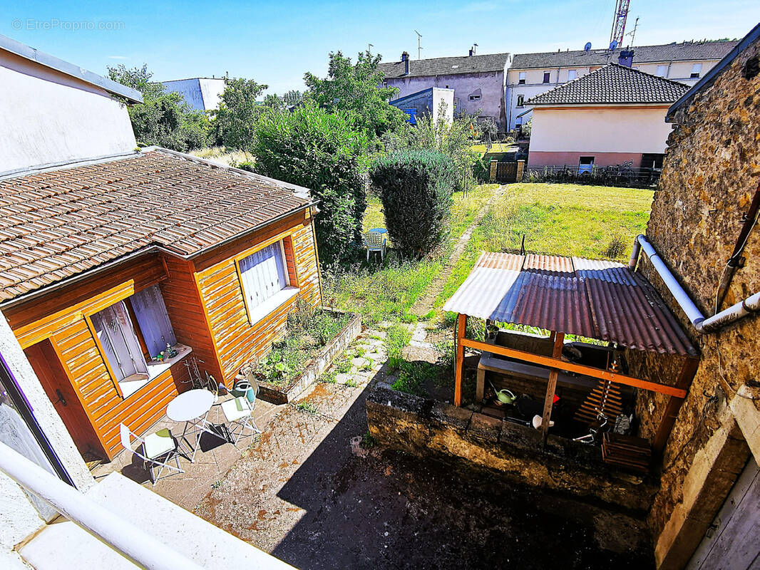 Appartement à NEUVES-MAISONS
