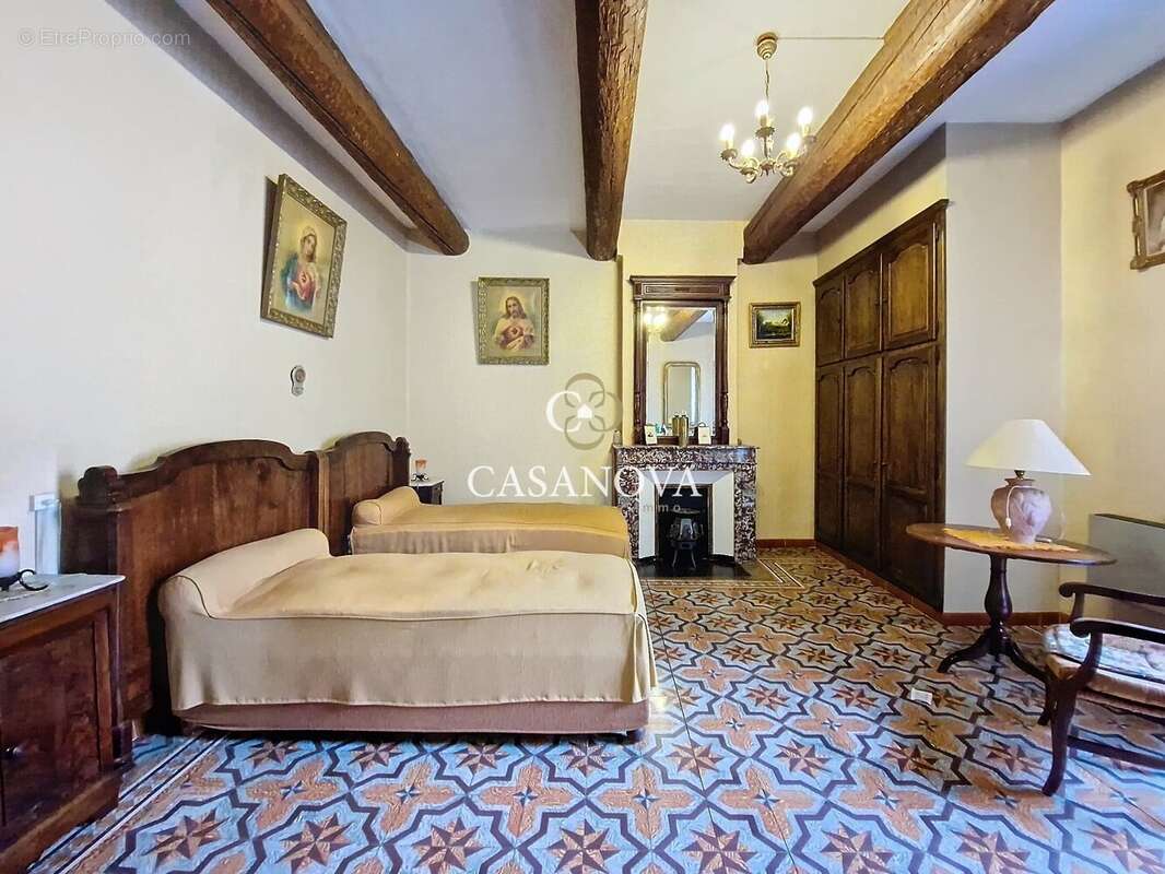 Maison à PEZENAS