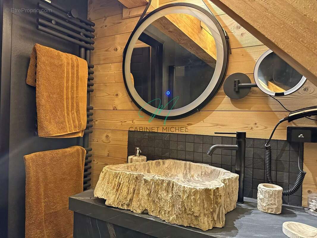 Maison à SAINT-ETIENNE-DE-TINEE