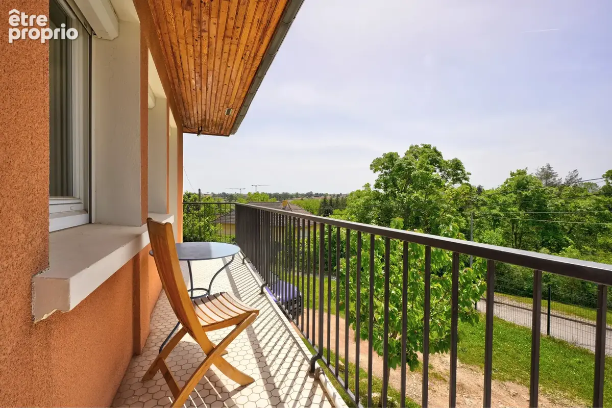 Maison avec piscine - St Genis les Ollières - photo 3