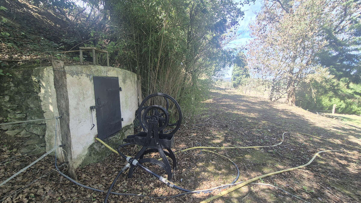 Maison à LABASTIDE-D&#039;ANJOU