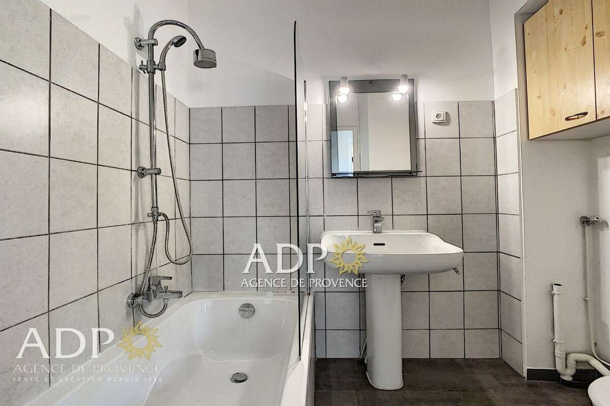 Appartement à MOUANS-SARTOUX