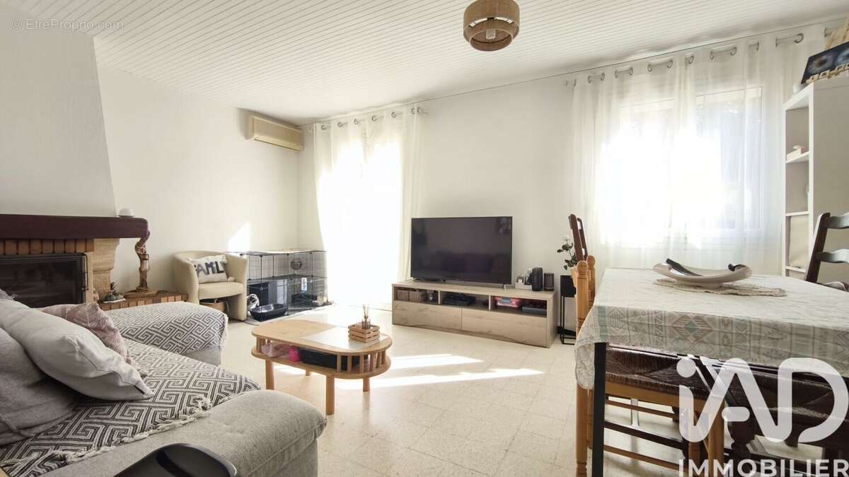 Photo 7 - Maison à PEZILLA-LA-RIVIERE