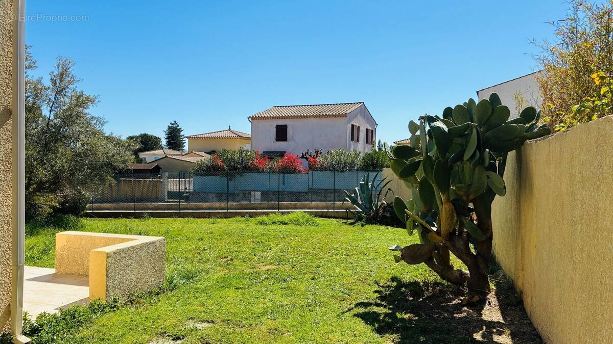 Maison à SAINT-GENIES-DE-MALGOIRES