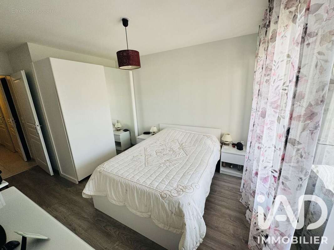 Appartement 70 m² à Cannes-Ecluse  - photo 4