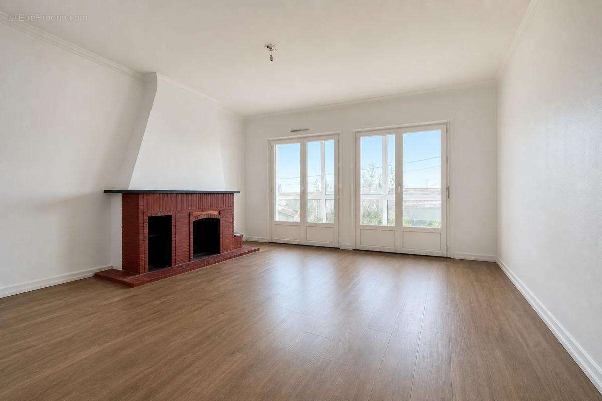 Appartement à COUERON