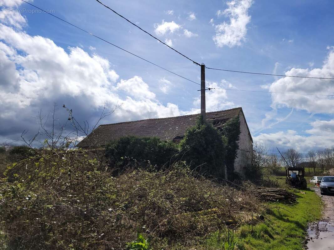 Maison 80 m² à La Ferte-Vidame  - photo 2