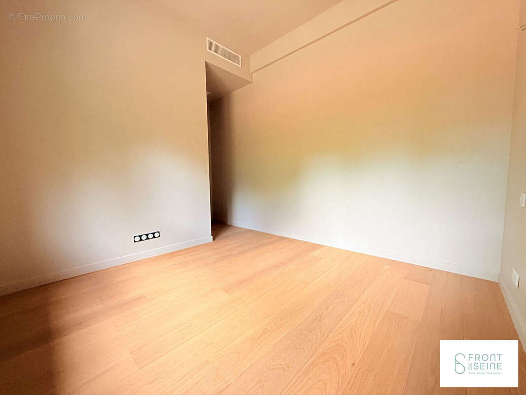Maison 6 pièces - 143.40 m² - Croix Bosset - Monesse - photo 9