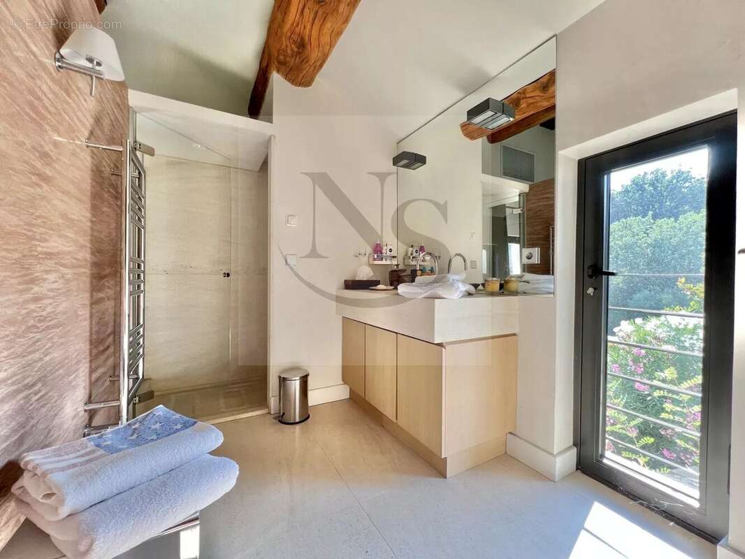 Maison à AIX-EN-PROVENCE