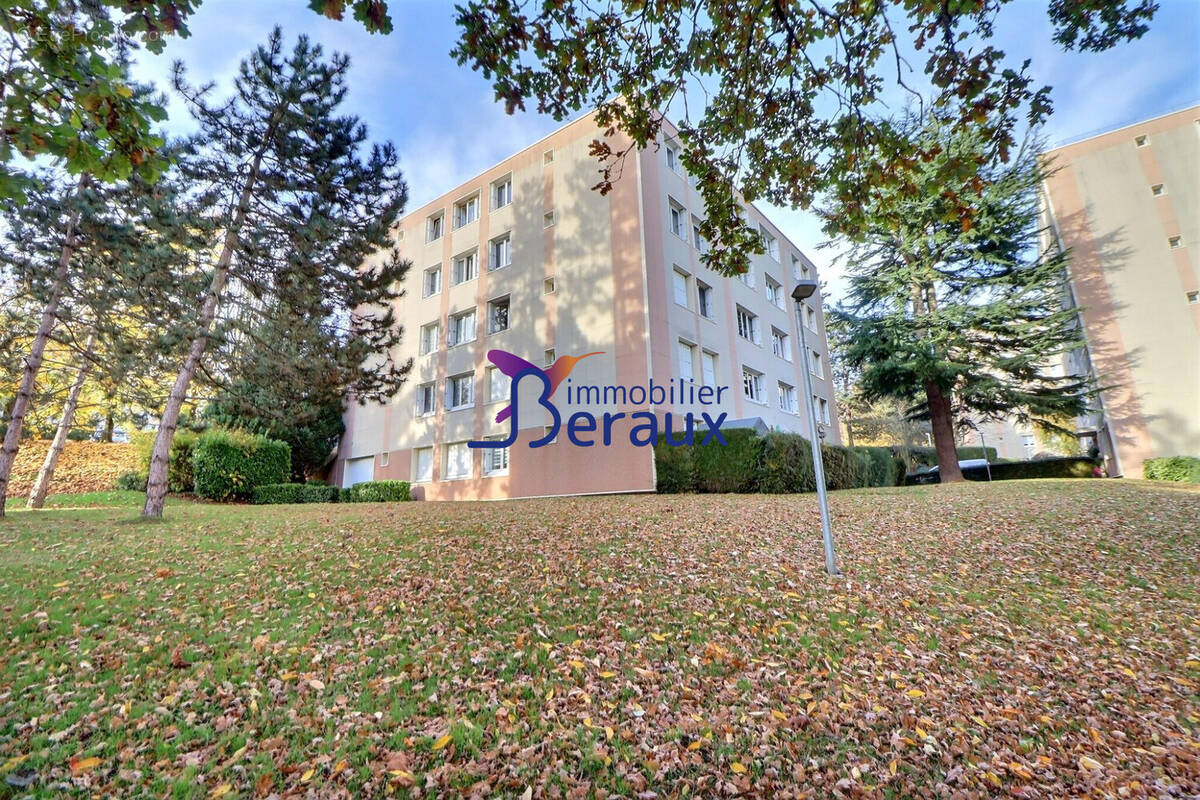 Appartement à CANTELEU