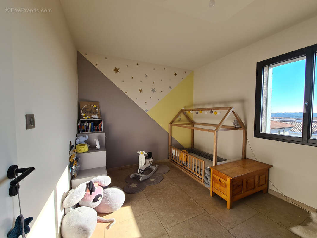 Maison à RESTINCLIERES