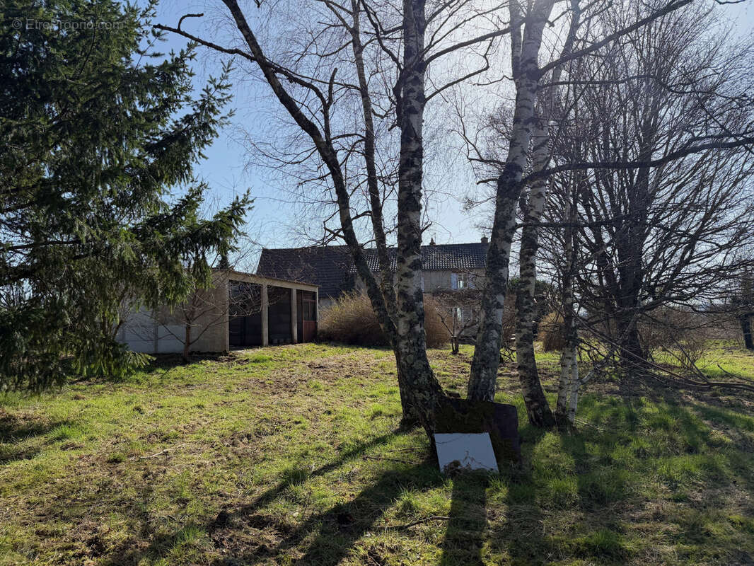 Maison à LA PETITE-MARCHE