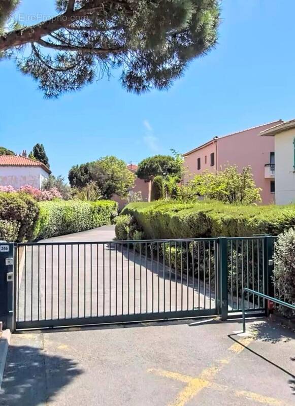 Appartement à FREJUS