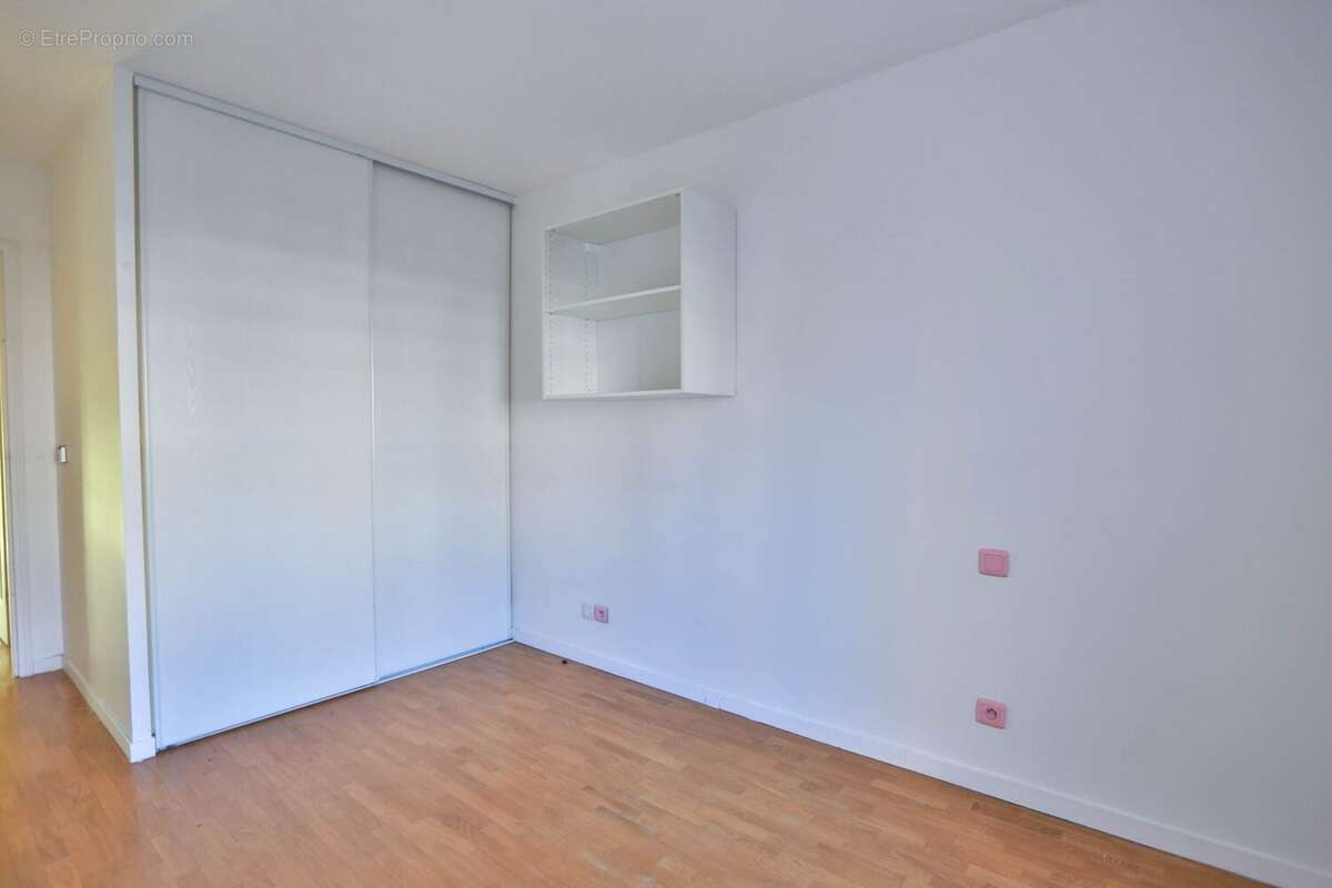 Appartement à EMERAINVILLE