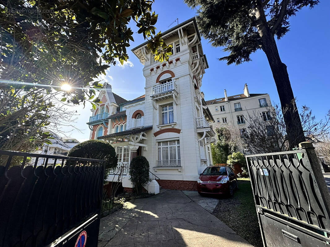 Maison à ENGHIEN-LES-BAINS