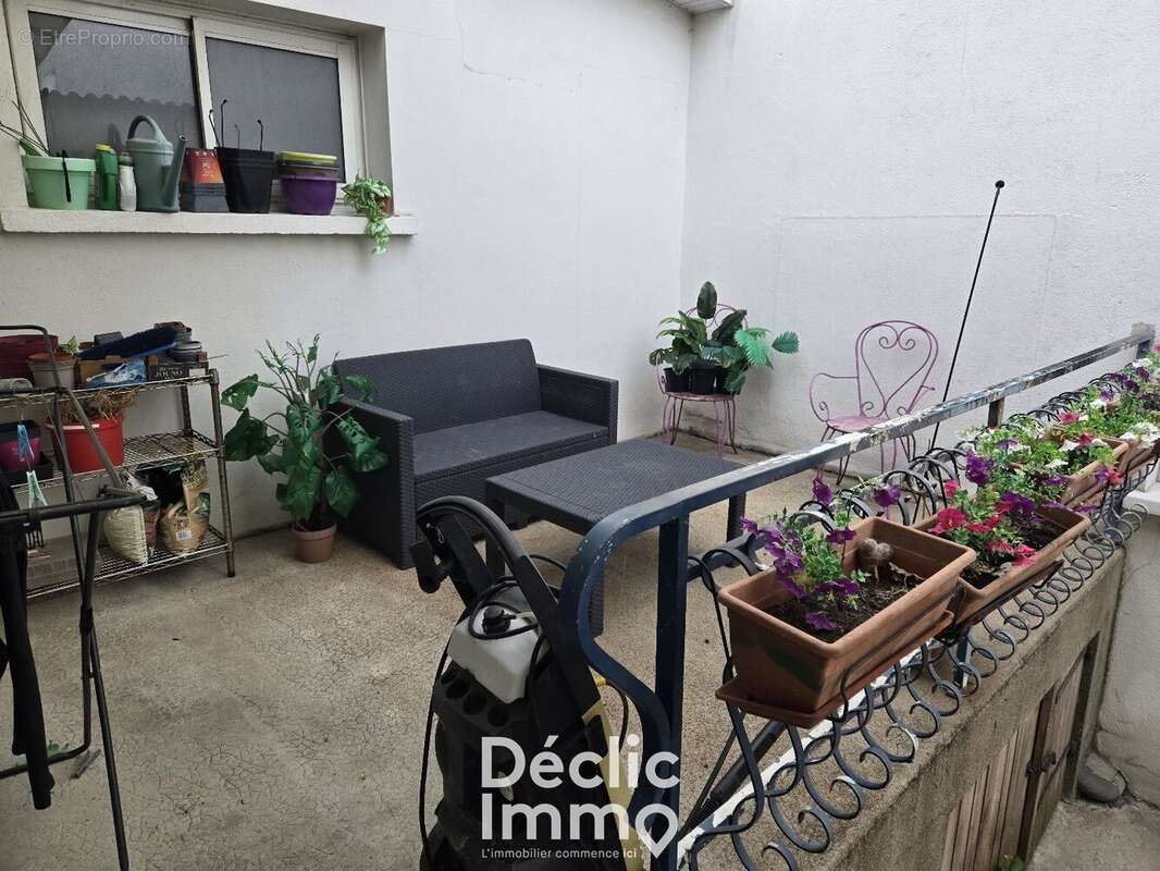 À VENDRE - Exceptionnel Hôtel-Restaurant clé en main avec licence IV + maison attenante - photo 29