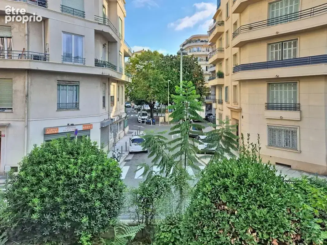Appartement À Vendre - photo 13