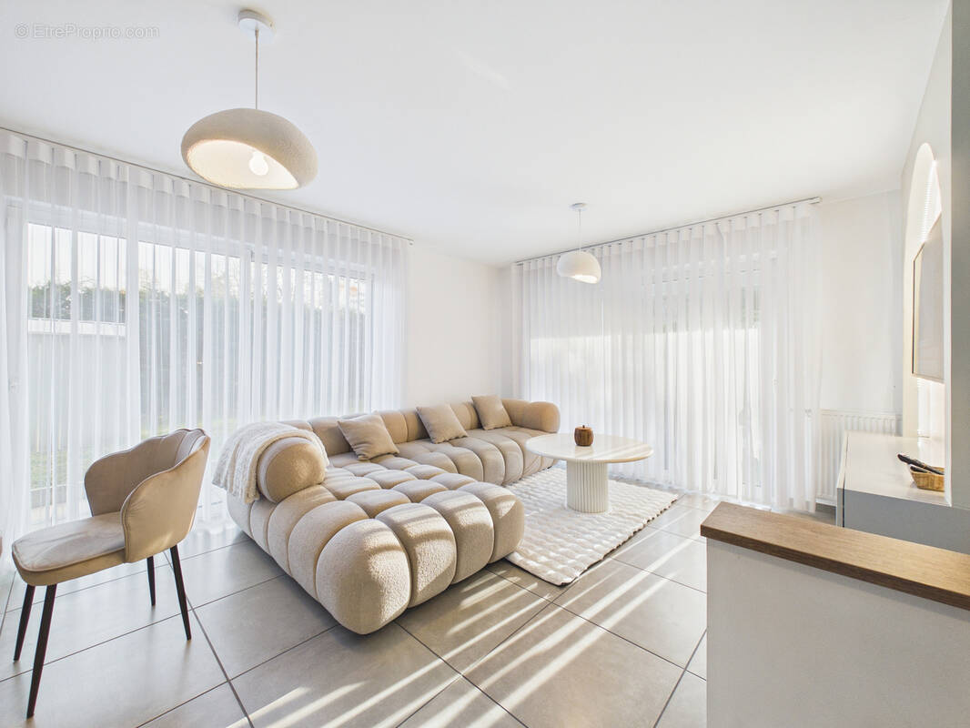 Appartement à LA RAVOIRE