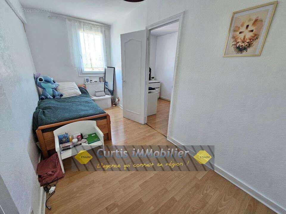 Appartement 83 m² à Firminy  - photo 8