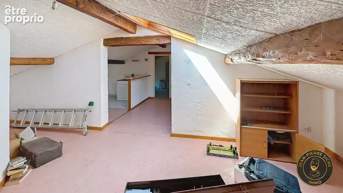 Cintegabelle — Maison de famille de 207 m2 sur trois niveaux, cinq chambres, annexes et piscine, terrain clos - photo 20