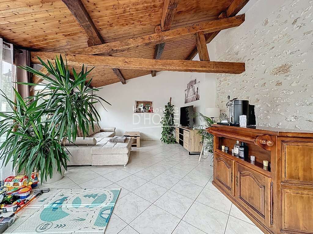 Maison à LA FERTE-GAUCHER