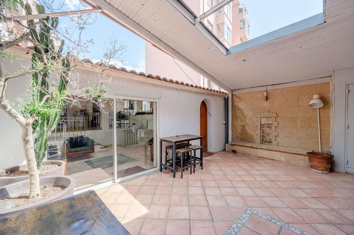 Maison à MARSEILLE-4E