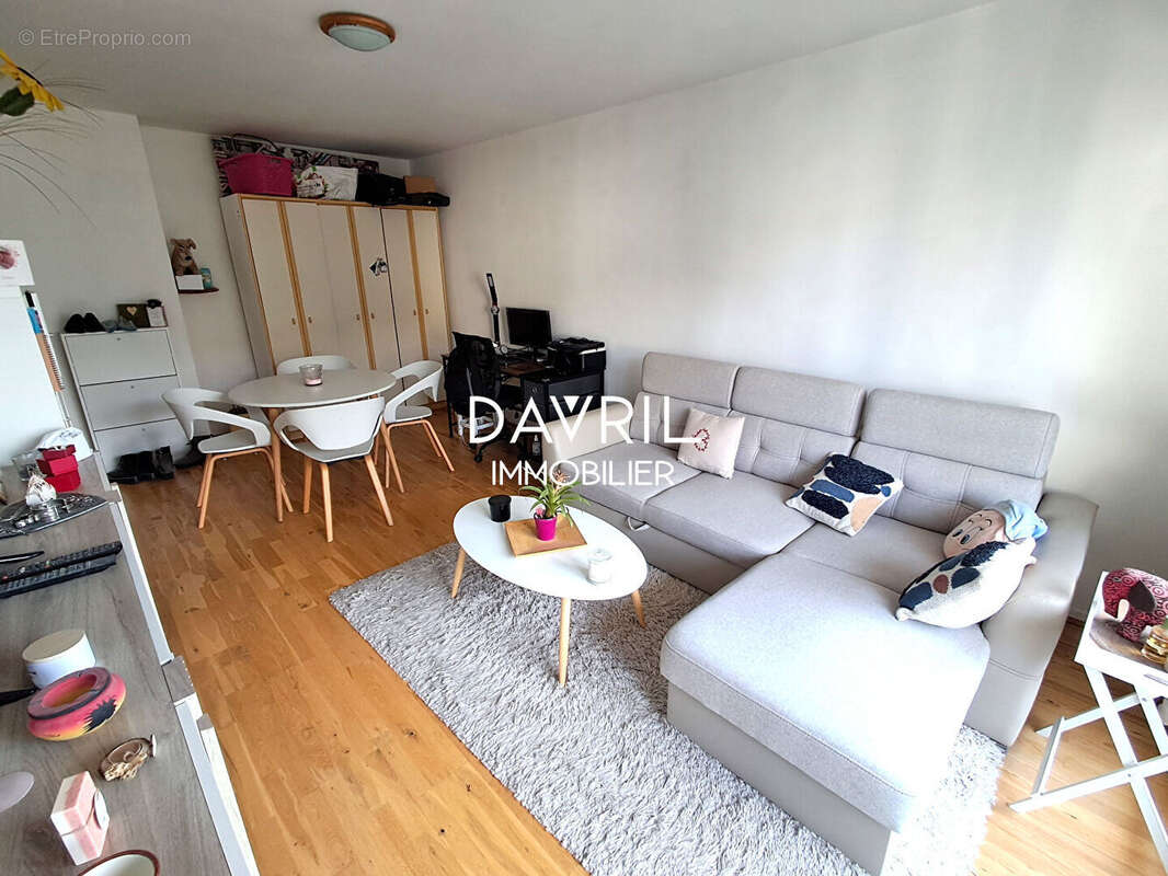 Appartement à ERAGNY