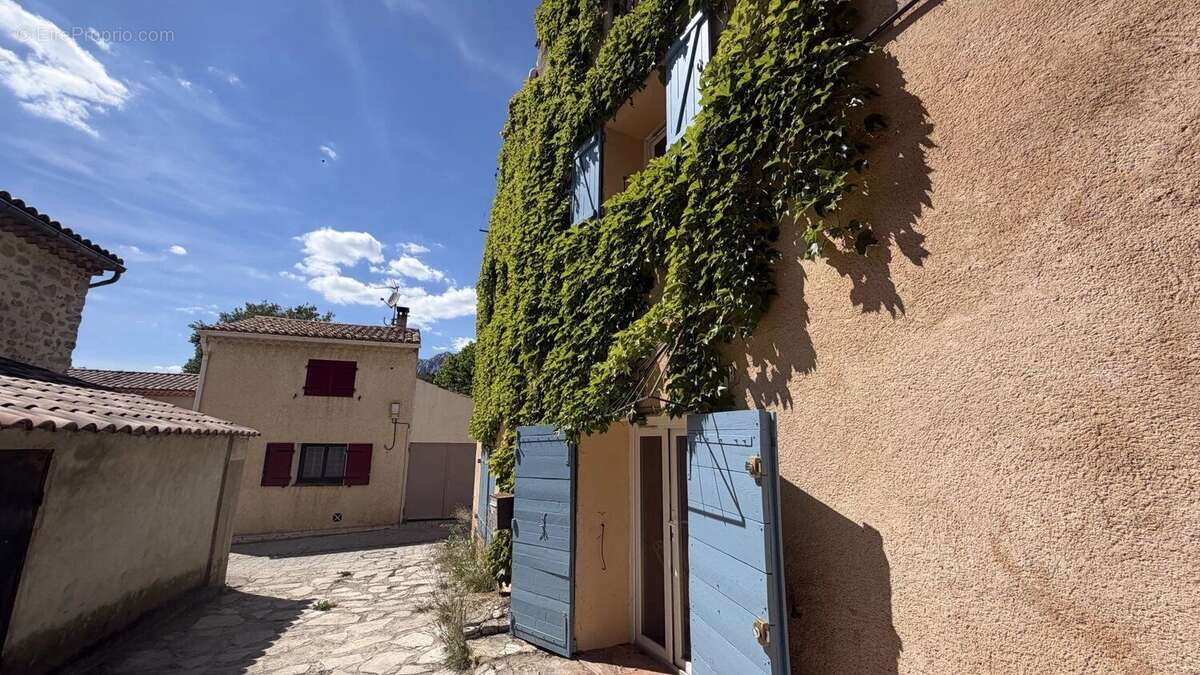 Maison à PUYLOUBIER