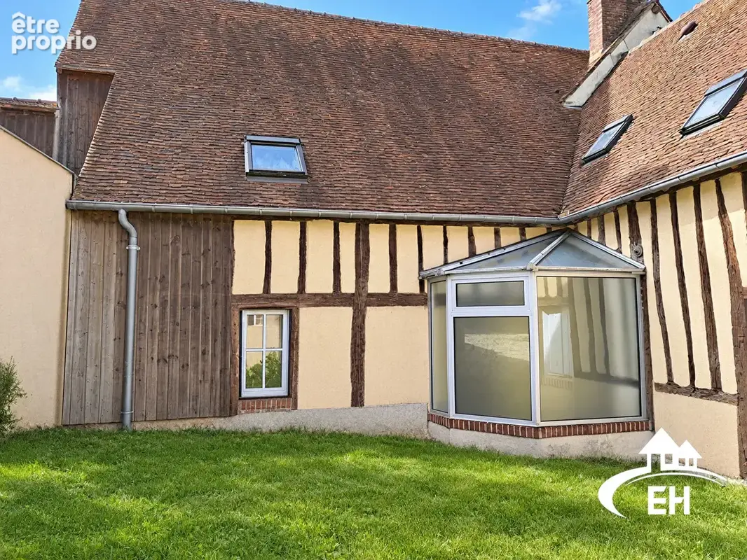Maison de ville a restaurer - photo 1