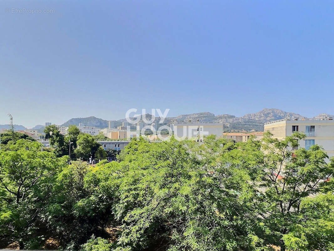 Appartement à MARSEILLE-8E