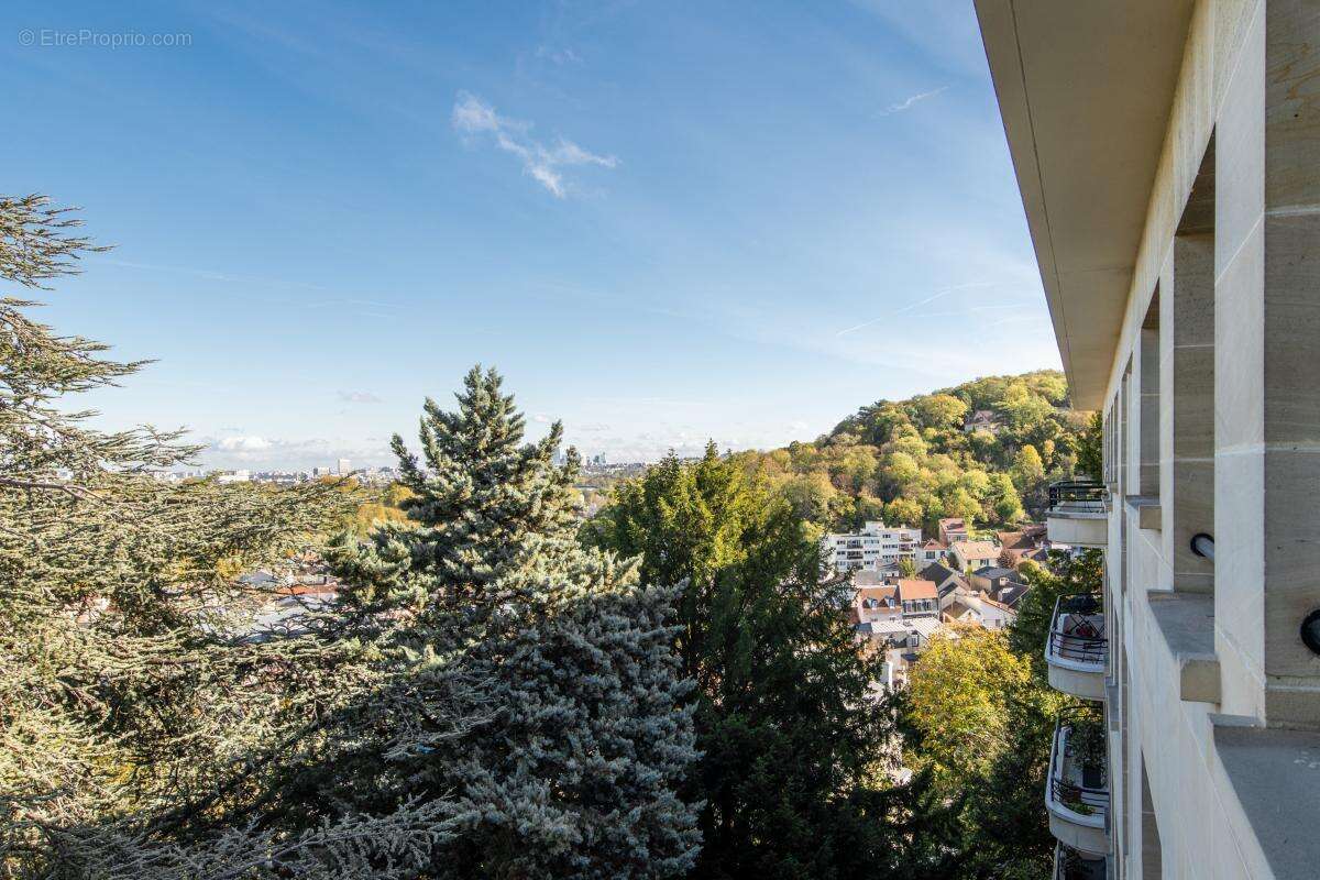 Appartement à BOUGIVAL